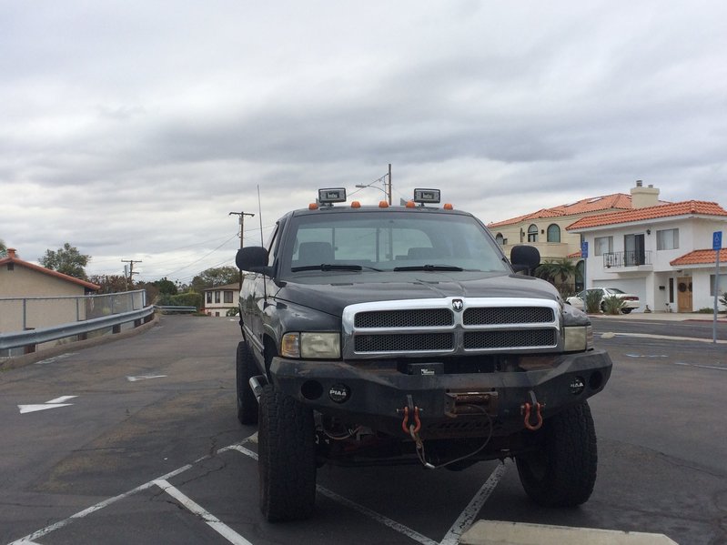truck1.jpg