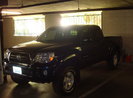 Truck11_c714683bdb1a1d8fa382a7eea4eb0f61c5c2a2a4.jpg