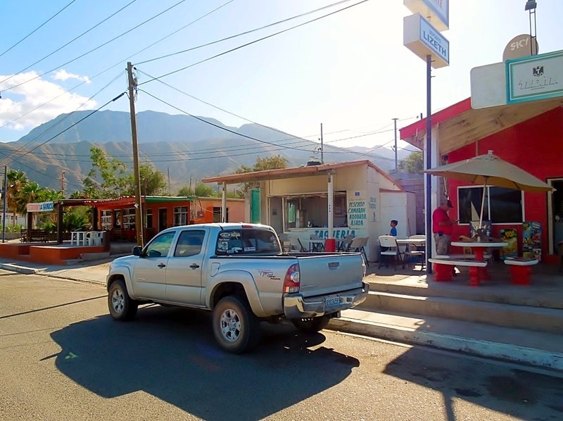 Truck14_17c21213613a6c8519518cb07c2e7ac550fe527e.jpg