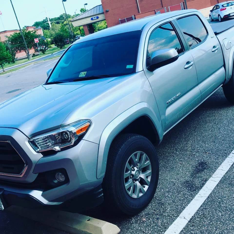 Truck2.jpg