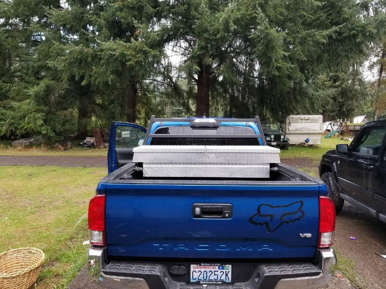 truck2.jpg