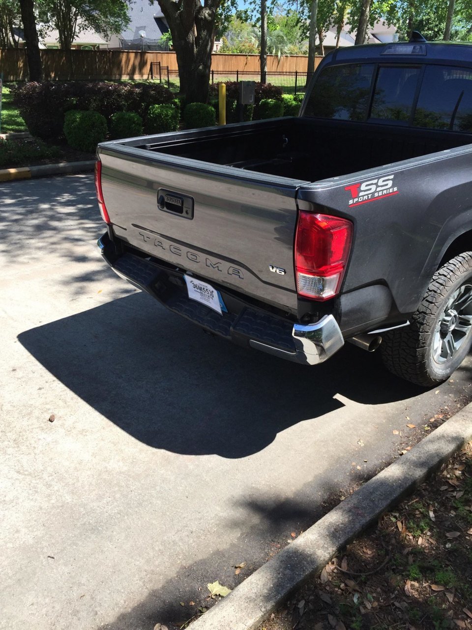 truck2.jpg