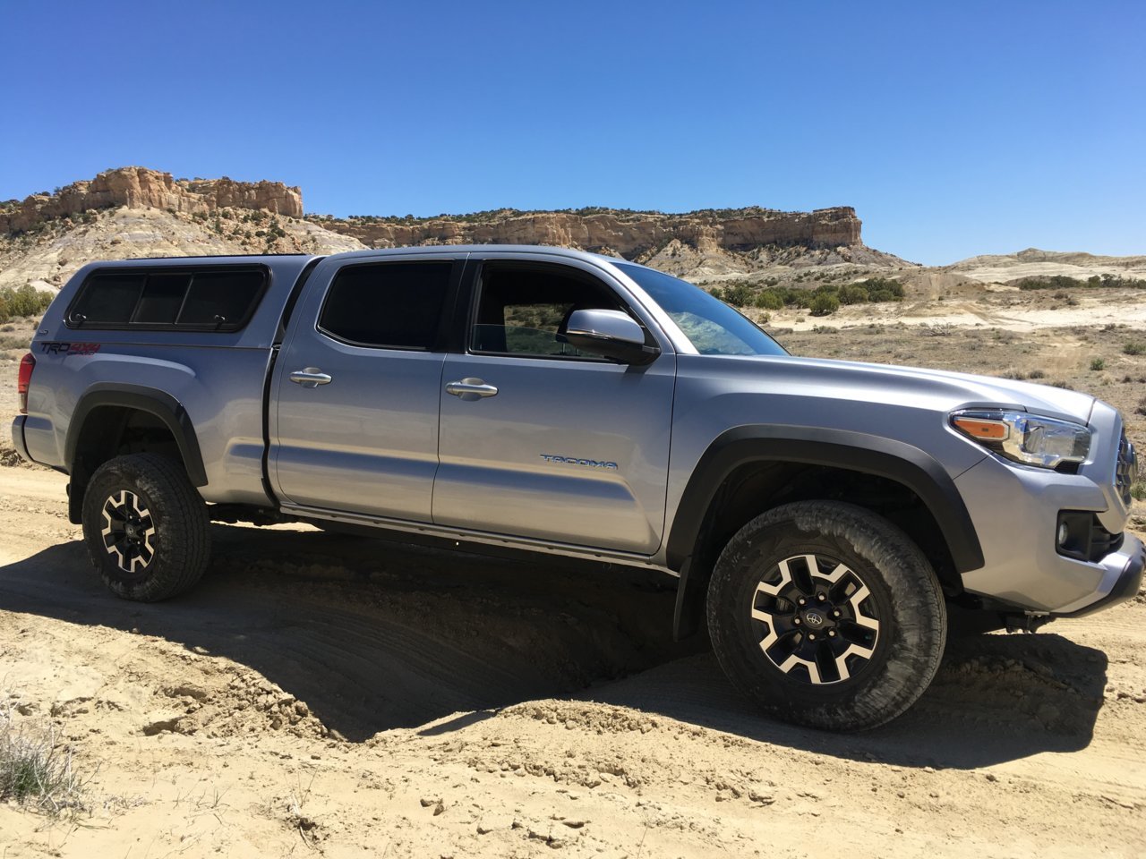 truck2.jpg