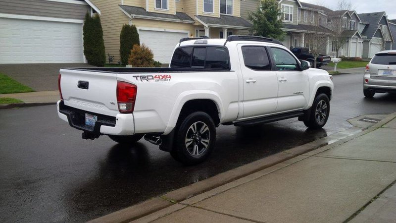 truck2.jpg