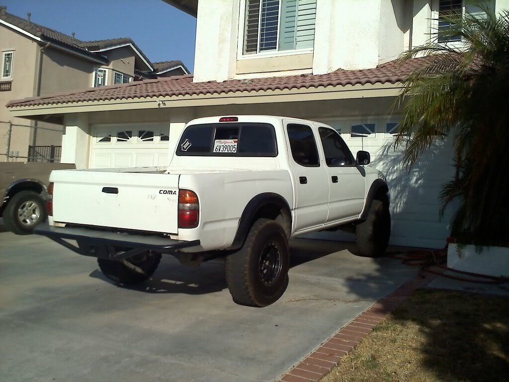 truck2_d4f0296d5e31dbd3b9eb0dafee158cab2b2336e1.jpg