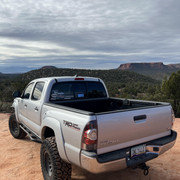 Truck2_d8df9e72888da26235fc541257ca46905b39a4b6.jpg