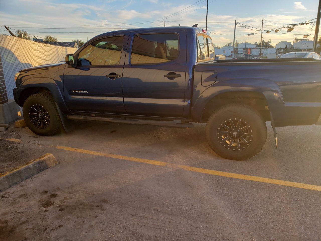 truck3.jpg