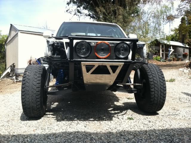truck8_5ff603f1e0948accf95f00aa5df3e2cc44a5fe40.jpg