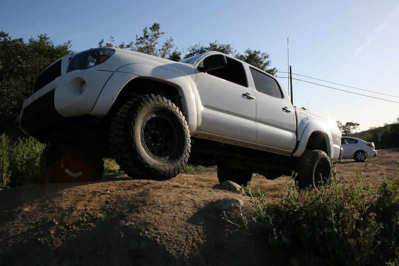 Truck_007_b630ab101391df6b8014c144fc3001e8f1bc292c.jpg