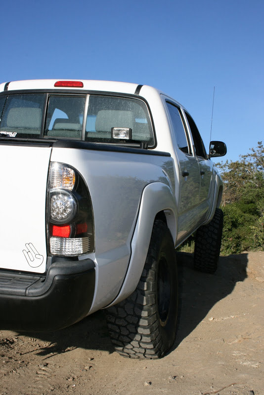 Truck_010_572ae1fbb534984ff5b68c6f2ca472dc6fb1eb8d.jpg