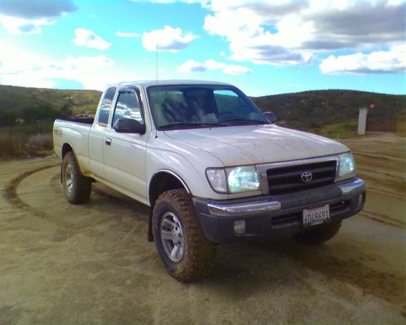 Truck_03_dc5c22cc49d1cbac1216b84218551ba1c13b7348.jpg