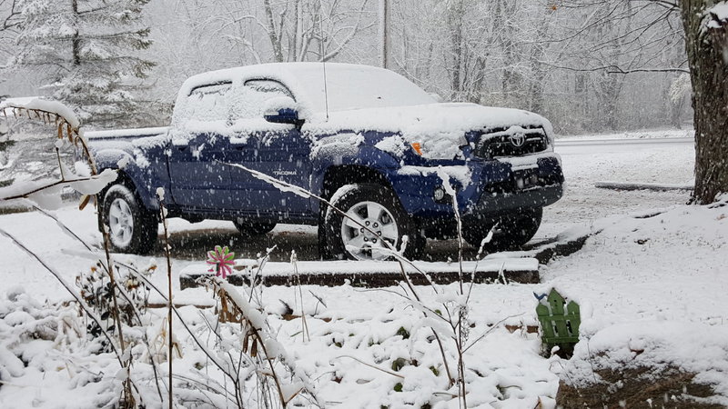 truck_1st_snow01.jpg