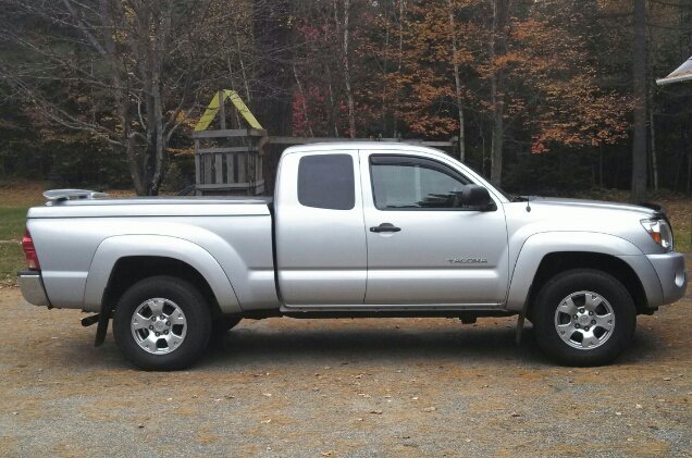 truck_a1017cf28037541e42b6565ad5e594c8b82c1169.jpg