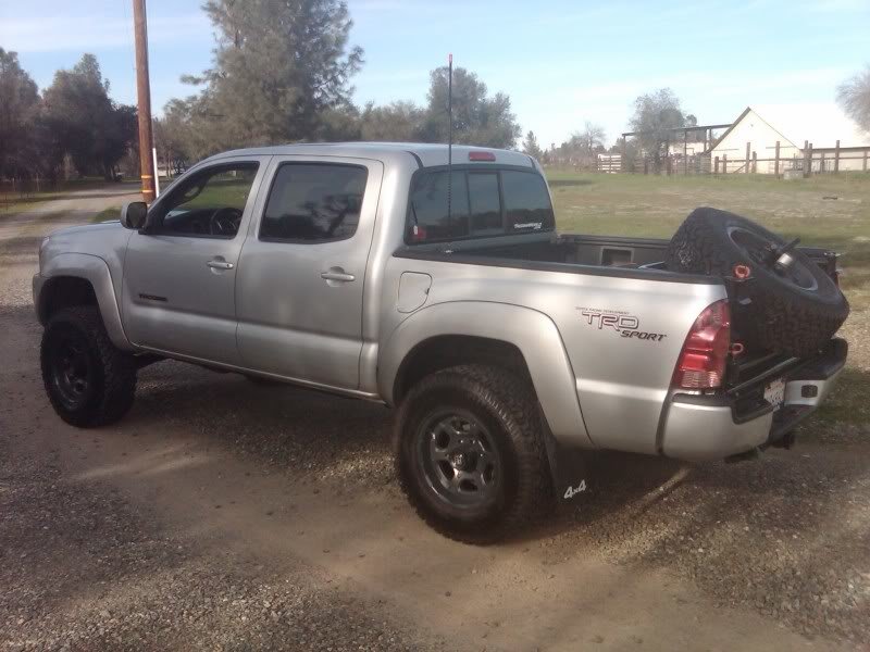 truck_a6b16c298514e66b0f1f33102821f03951635378.jpg