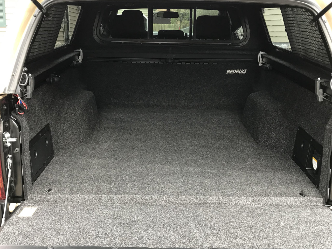 TruckCapInside.jpg