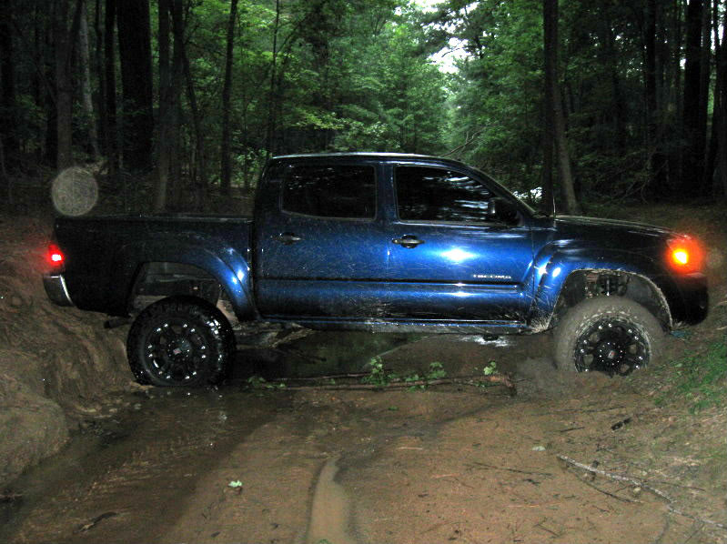 TruckCapri025_367f65275e56574457db2b593cc04e04923e8cf0.jpg