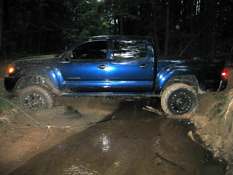 TruckCapri028_9e18e6b0e76e8e7299509a76c3bf16889966c0f3.jpg