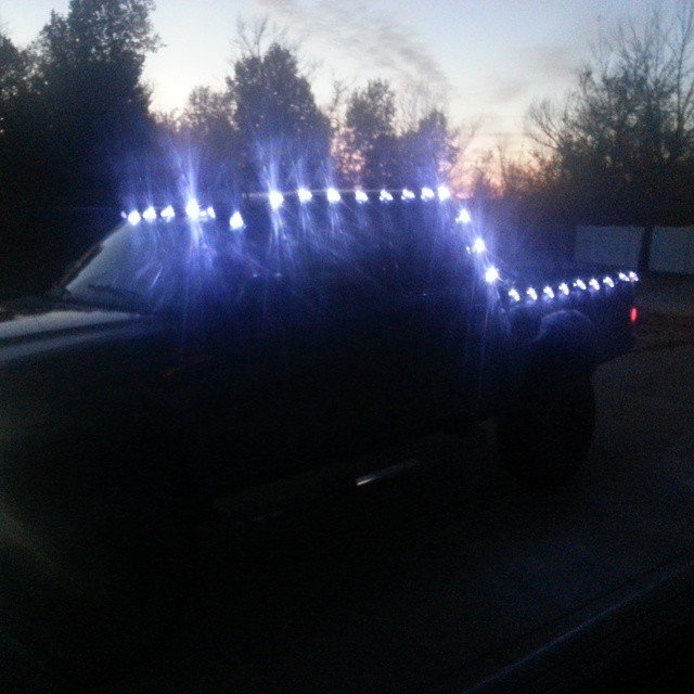 truckchristmaslights_66446b0c050c35df8eff8de4e54bde688e0a7a31.jpg