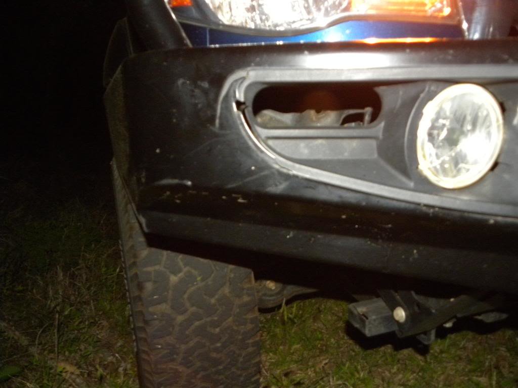 truckdamage038_d038be19490949fc0422f0a518f2111fdd593a23.jpg