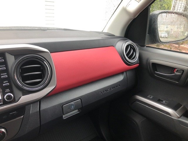 truckdashboard.jpg