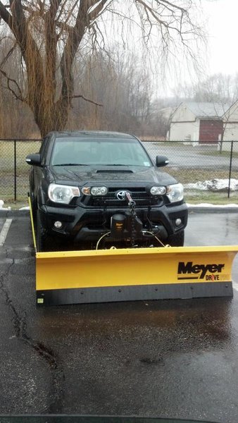 truckfront.jpg