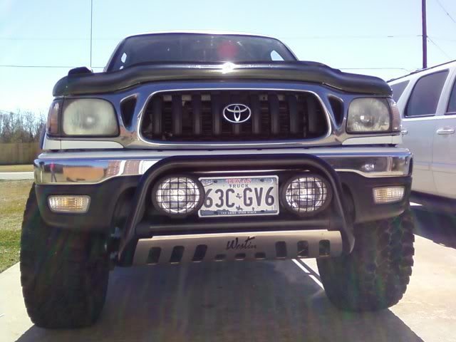 truckfront_920514bc48d54f1df37c37bf7d48e18df980cbcf.jpg