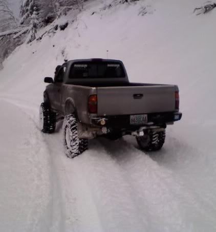 truckinsnow_fa18ba44ccc6abc7196961c755dd4ac3e8a7900d.jpg