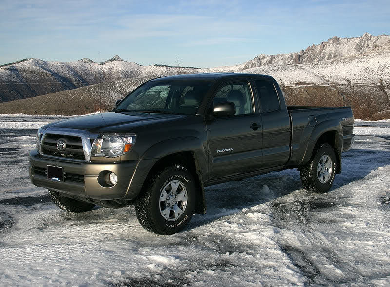 truckinsnowpublic_bd59bb140c8631bba5bb499f91db6d4f03826644.jpg