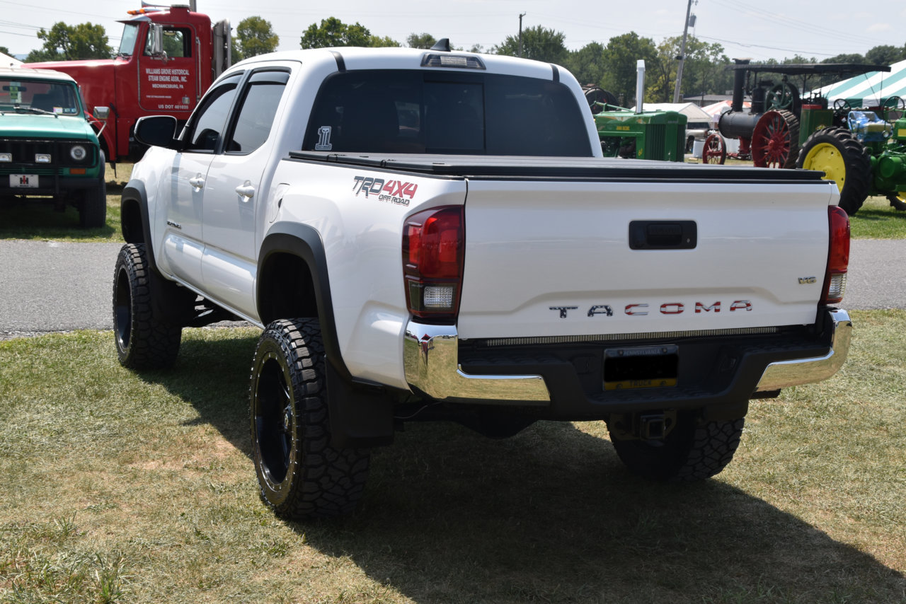 TruckNationals2021Day3 2087_edit.jpg