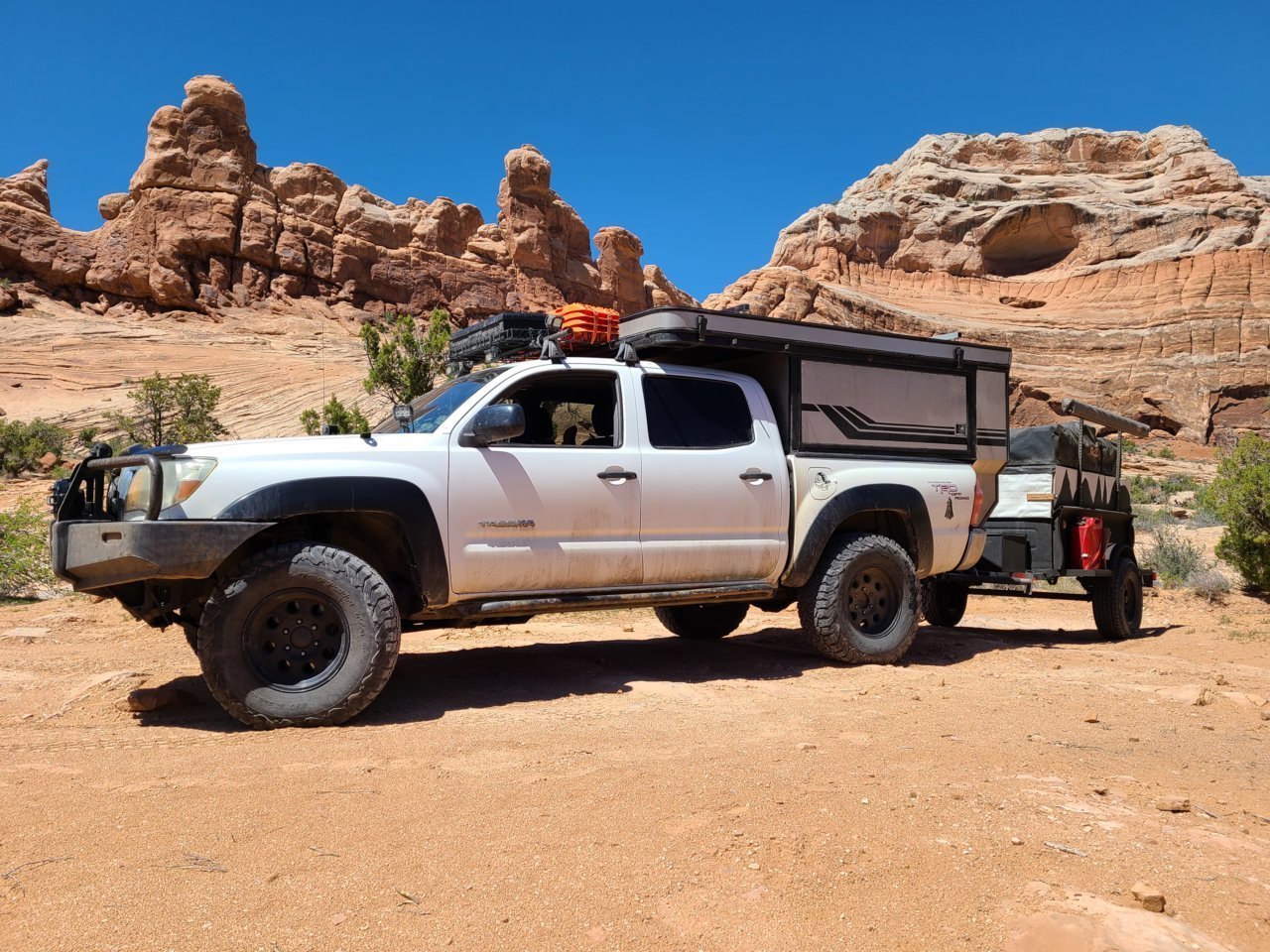 trucko and trailer.jpg