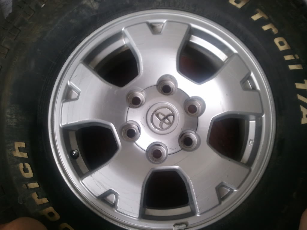 truckparts1_cd346060bc066385680a2f816988137ddf5f8644.jpg