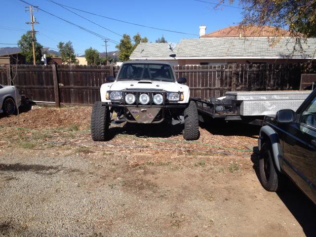 truckPose2_94f863c5572e11ac668e182893684fa9c2fb5b14.jpg