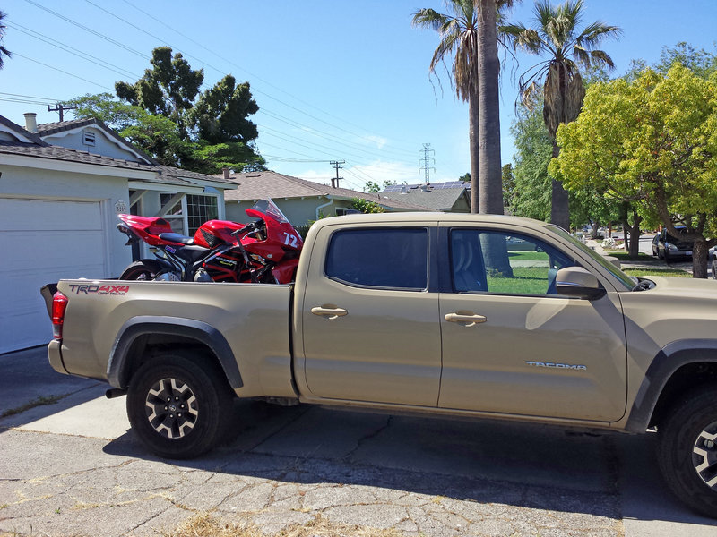 truckrr1.jpg