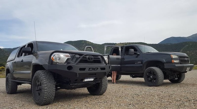 trucks.jpg