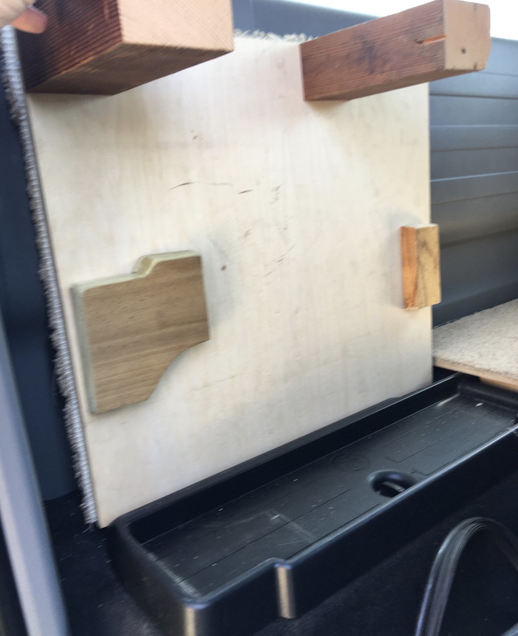 TruckShelf2.jpg