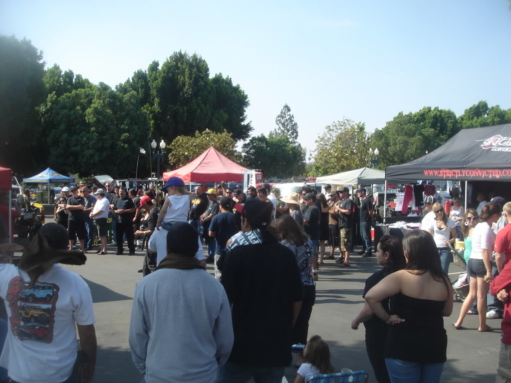 truckshowo9061_6a6735730b741a8a965eda1efc6d9ecc18799ded.jpg