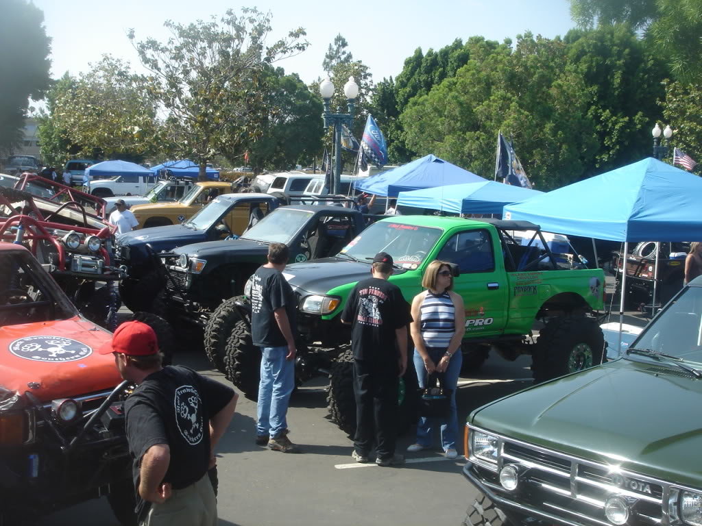 truckshowo9074_f89beb45c16b496594d564467bbbbd777b61d7db.jpg