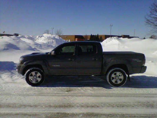 TruckSnow.jpg