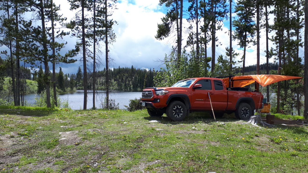 trucktarpatlake.jpg