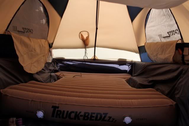 TruckTent2_5f70080dcaa8454080ef44f2fb7b6a94aac944ba.jpg