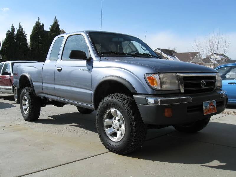 TruckWIP003_a187b91abc77ec55a8dca4c08767c5cb698f973a.jpg