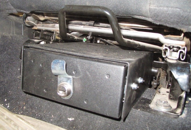 Tuffyunderseatstorage_272cf151c7f15668c6d07a41cff4692a9b82938a.jpg
