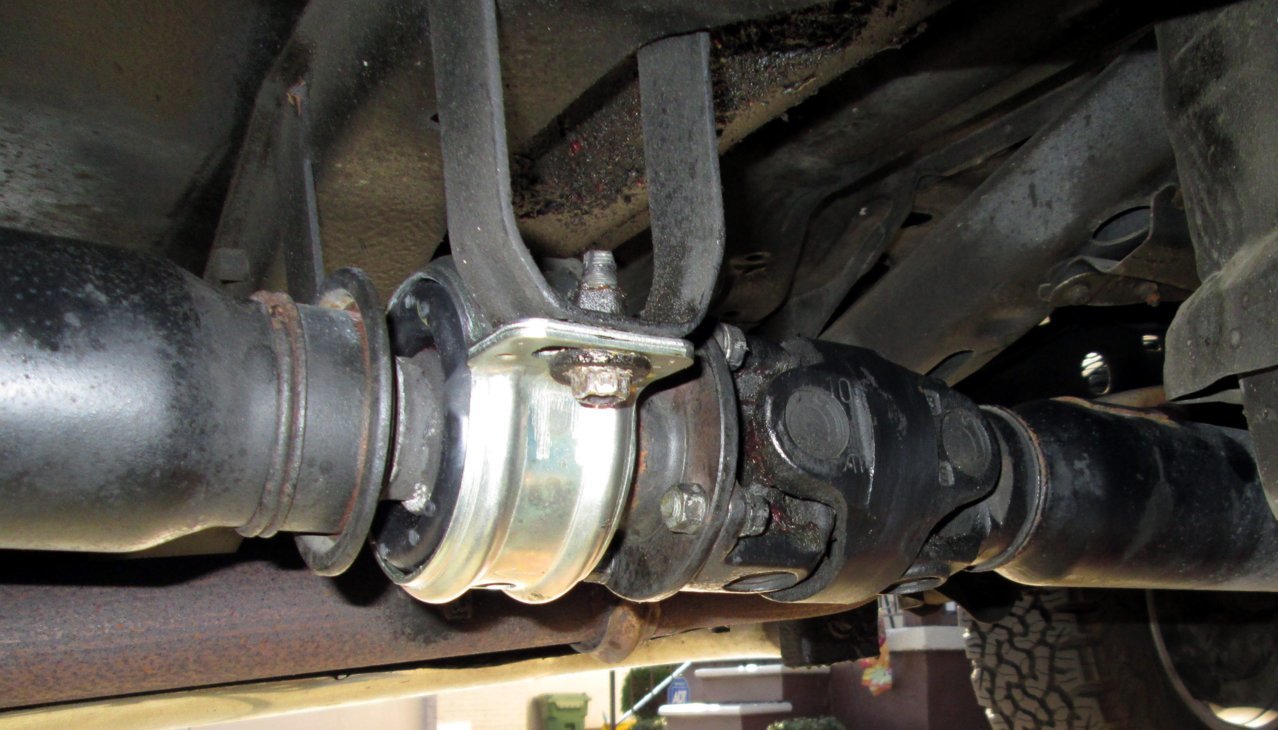 Tundra center bearing 029.jpg