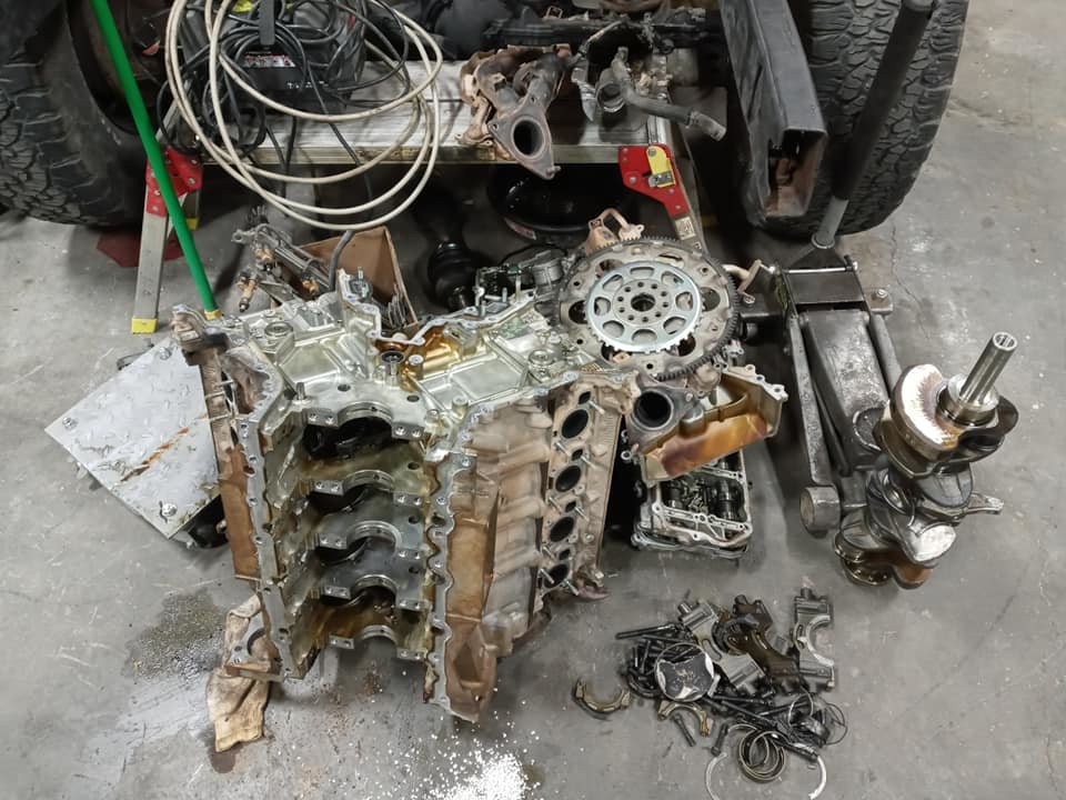 tundra motor 0.jpg
