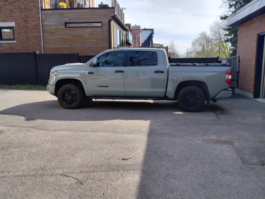 tundra7.jpg
