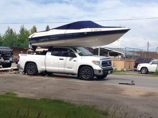 tundra_boat.jpg