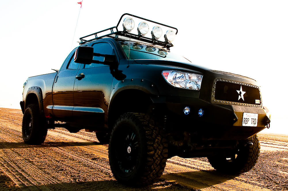 tundrashirtpic-1-2_18a86dbd79f47d739981d7fc636397f49bab5c12.jpg