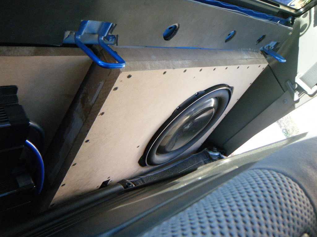 Tunes009_3c04e8f1c88842db0f8ad87a6fae5c4670a4de15.jpg