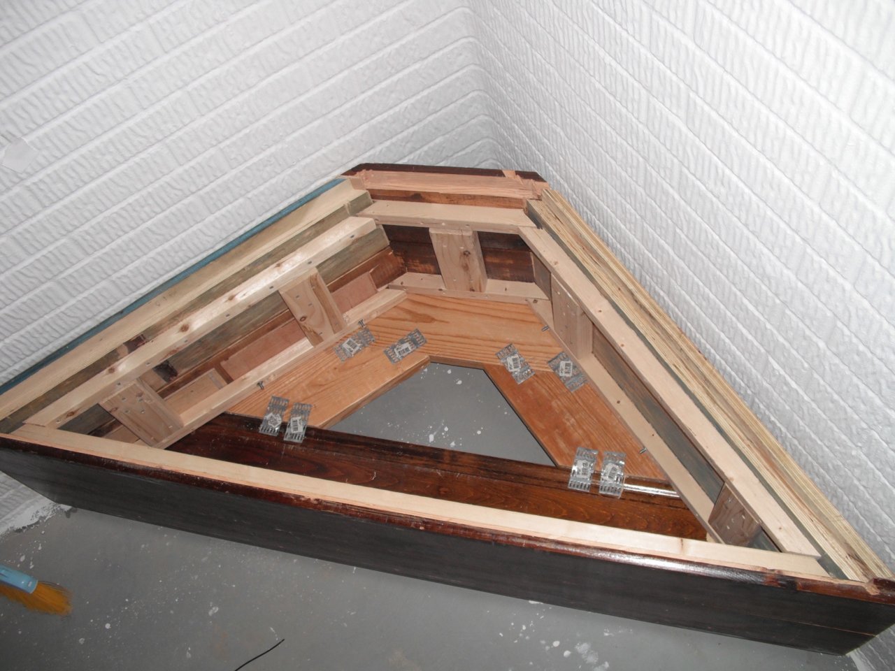 TVStand.jpg