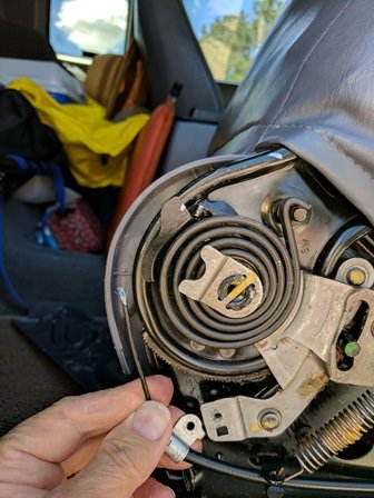Typical frayed cable with ball end missing for TW.jpg